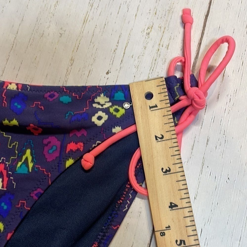 American eagle women’s two piece bikini swimsuit. Size M. - Picture 6 of 9